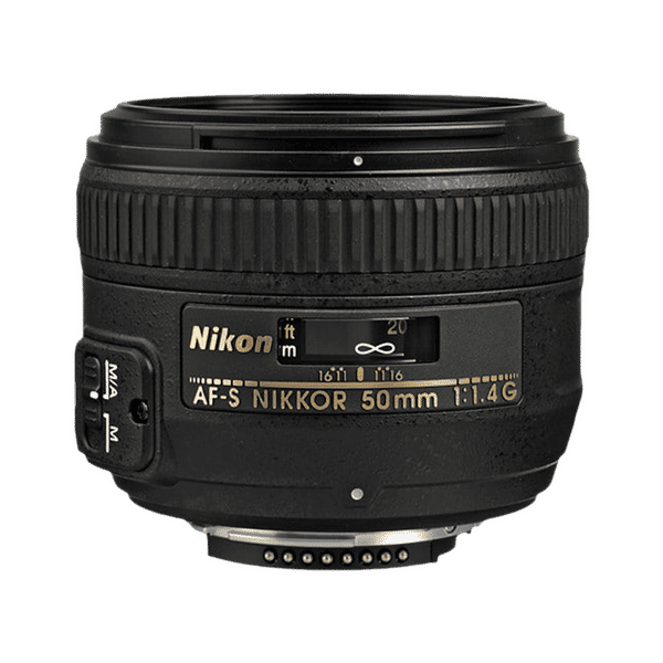 フィルムカメラ Nikon Nikomat FTN & NIKKOR-S 50mm F1.4 安くて良く写るフィルムカメラ Nikomat FTN【猫撮影レビュー
